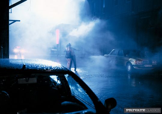 Трах в попу на улице под дождем @ gang.truba-rf.ru