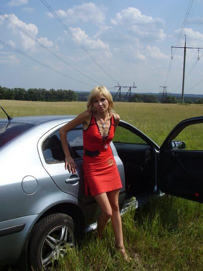 Блондиночка ублажила себя искуственным членом @ gang.truba-rf.ru